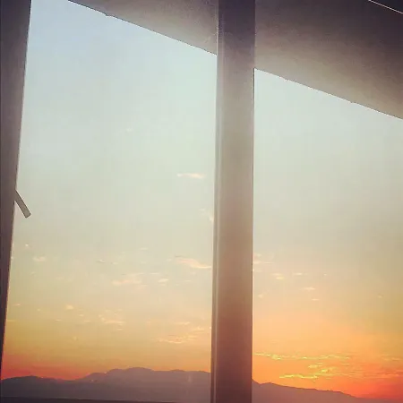 Mountains View شقة *